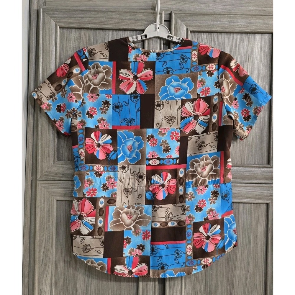 Cherokee Uniforms Floral Medical Top Size M - Picture 2 of 5